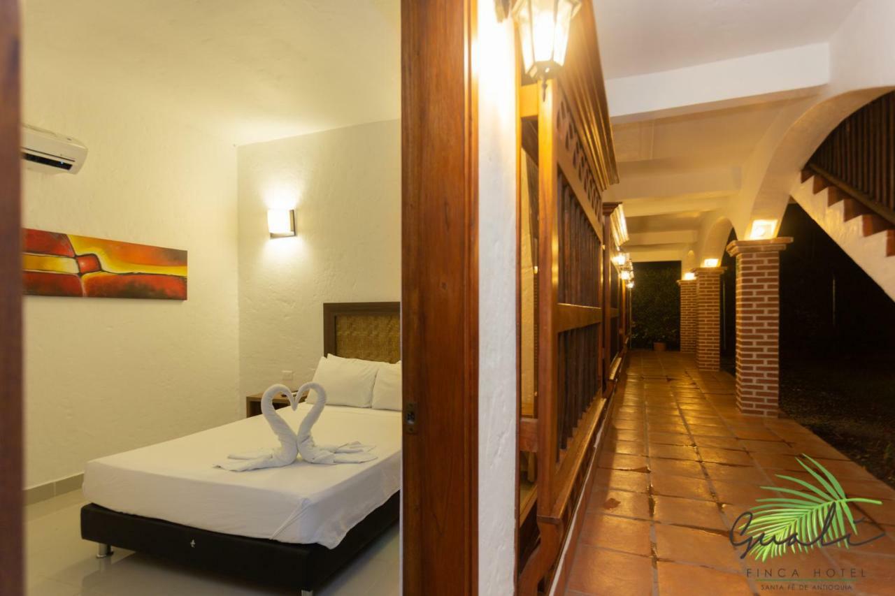 Finca Hotel Guali Santafe Santa Fe de Antioquia Eksteriør billede